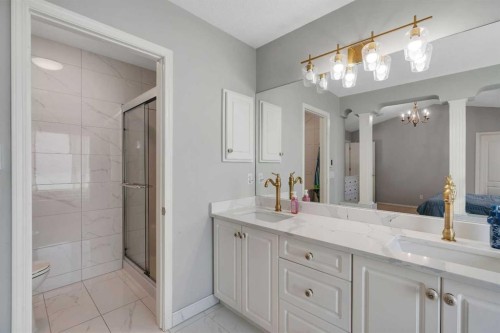 37 Mt Yamnuska Place Se, Calgary, AB - Indoor Photo Showing Bathroom