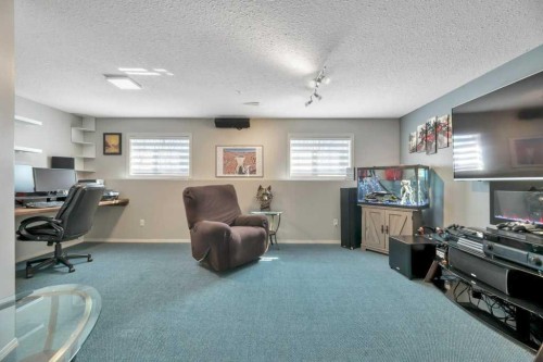 191 Strathaven Crescent, Strathmore, AB - Indoor