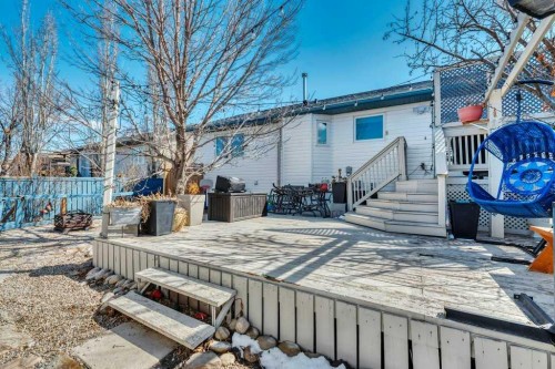 191 Strathaven Crescent, Strathmore, AB - Outdoor