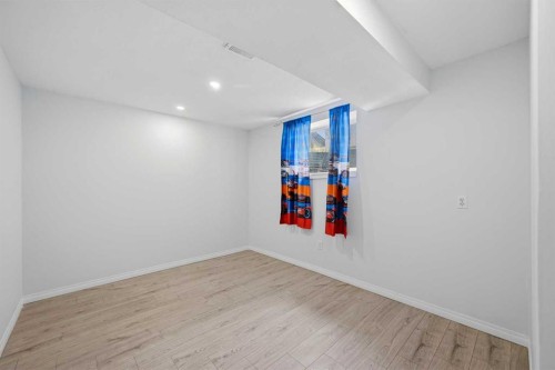 256 Saddlecrest Boulevard Ne, Calgary, AB - Indoor Photo Showing Other Room