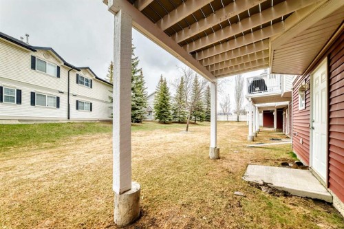 112 Country Village Cape Ne, Calgary, AB - Outdoor
