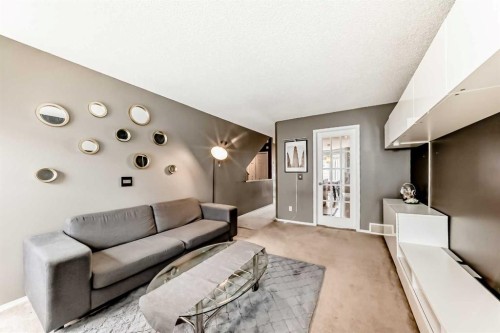 112 Country Village Cape Ne, Calgary, AB - Indoor Photo Showing Living Room