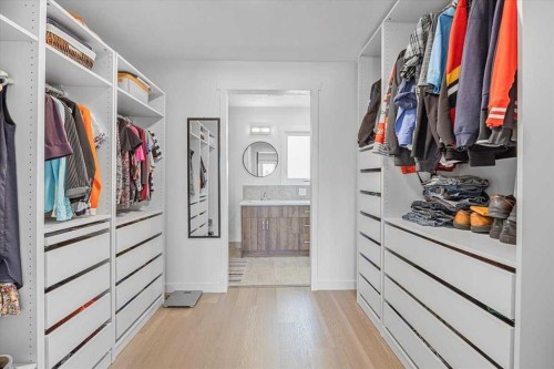 9743 Austin Road Se, Calgary, AB - Indoor With Storage