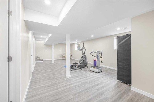 9743 Austin Road Se, Calgary, AB - Indoor