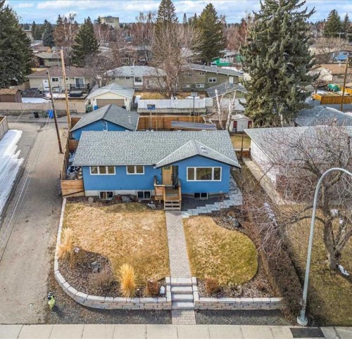 9743 Austin Road Se, Calgary, AB - Outdoor