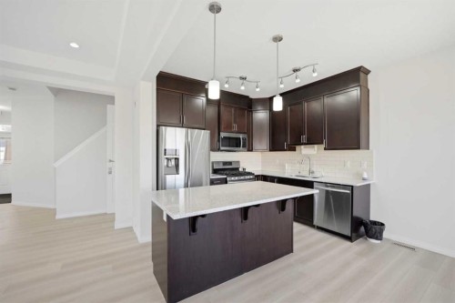 193 Cityscape Gardens Ne, Calgary, AB - Indoor Photo Showing Kitchen With Upgraded Kitchen