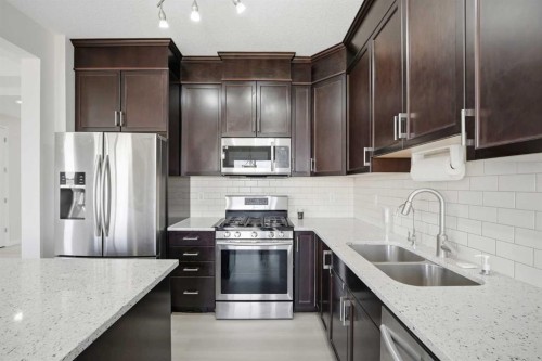 193 Cityscape Gardens Ne, Calgary, AB - Indoor Photo Showing Kitchen With Double Sink With Upgraded Kitchen