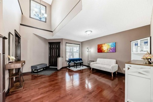 229 Panamount Road Nw, Calgary, AB - Indoor