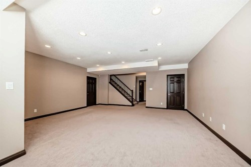 229 Panamount Road Nw, Calgary, AB - Indoor Photo Showing Other Room