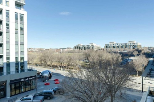 402-46 9 Street Ne, Calgary, AB - Outdoor