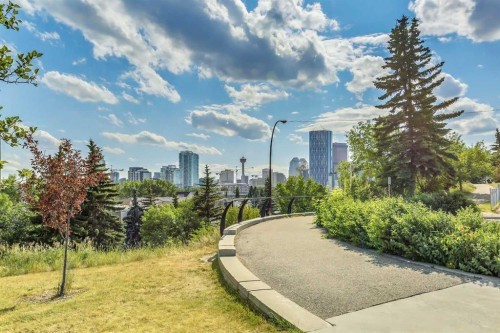 402-46 9 Street Ne, Calgary, AB - Outdoor With View