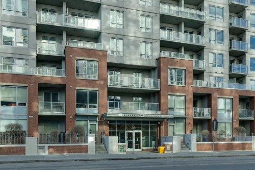 402-46 9 Street Ne, Calgary, AB - Outdoor With Balcony With Facade