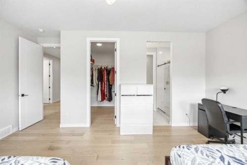 1104 Cranbrook Gardens Se, Calgary, AB - Indoor Photo Showing Other Room