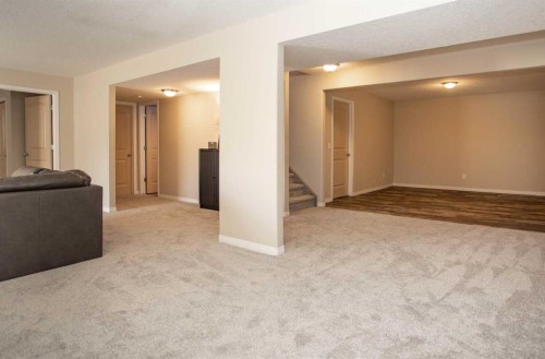 412 Highland Close, Strathmore, AB - Indoor Photo Showing Bathroom