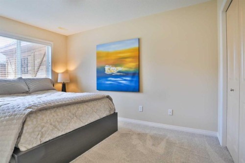 412 Highland Close, Strathmore, AB - Indoor Photo Showing Other Room