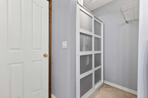 129 Bridlewood Way Sw, Calgary, AB - Indoor Photo Showing Other Room