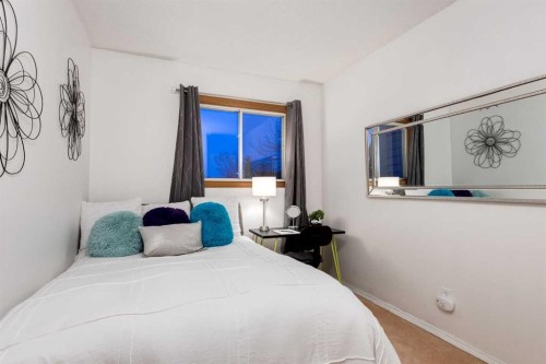 131 Deersaxon Circle Se, Calgary, AB 