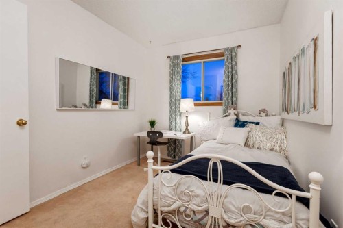 131 Deersaxon Circle Se, Calgary, AB 