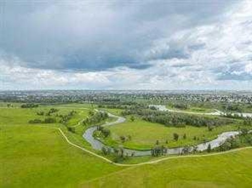 131 Deersaxon Circle Se, Calgary, AB 