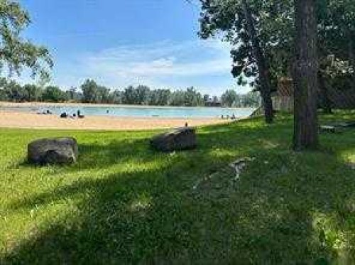 131 Deersaxon Circle Se, Calgary, AB 