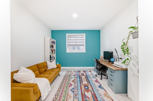 194 Willow Place, Cochrane, AB - Indoor