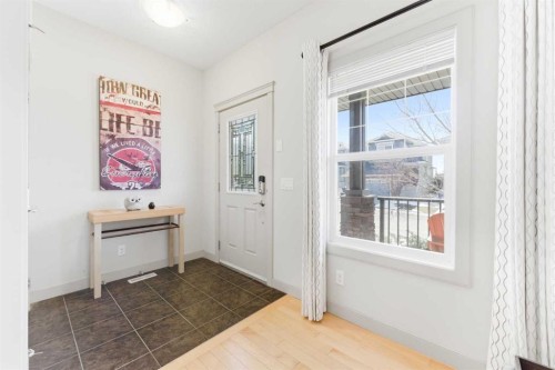 72 Evansdale Landing Nw, Calgary, AB - Indoor Photo Showing Other Room