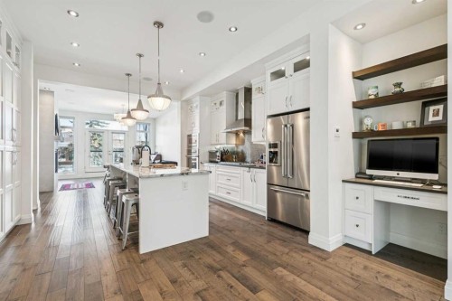 2109 20 Avenue Sw, Calgary, AB - Indoor Photo Showing Kitchen With Upgraded Kitchen