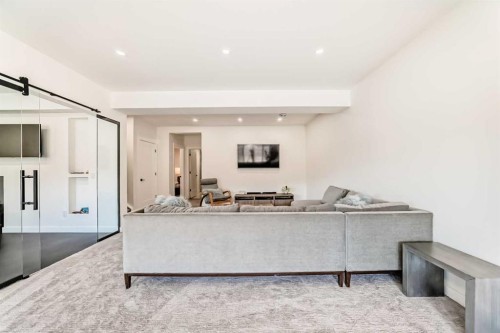 60 Cranbrook Cape Se, Calgary, AB - Indoor