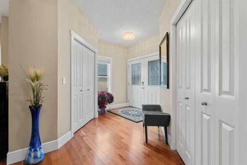 113 Aspen Stone Place Sw, Calgary, AB - Indoor Photo Showing Other Room