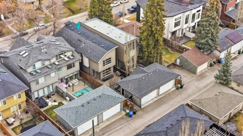 2027 42 Avenue Sw, Calgary, AB - Outdoor