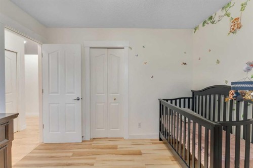 44 Douglas Glen Crescent Se, Calgary, AB - Indoor
