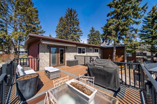 4604 Namaka Crescent Nw, Calgary, AB - Outdoor With Deck Patio Veranda
