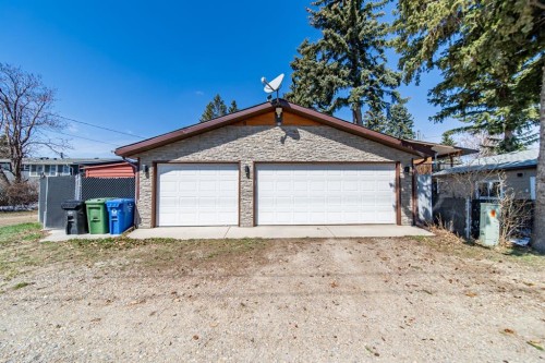 4604 Namaka Crescent Nw, Calgary, AB - Outdoor