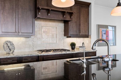 2801-910 5 Avenue Sw, Calgary, AB - Indoor Photo Showing Kitchen With Double Sink With Upgraded Kitchen