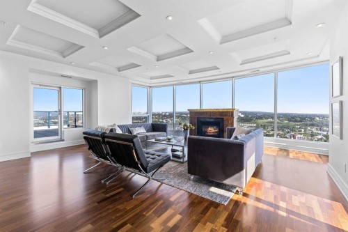 2801-910 5 Avenue Sw, Calgary, AB - Indoor Photo Showing Living Room With Fireplace