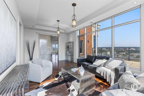 2801-910 5 Avenue Sw, Calgary, AB - Indoor Photo Showing Living Room