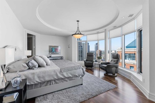 2801-910 5 Avenue Sw, Calgary, AB - Indoor Photo Showing Bedroom