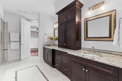 2801-910 5 Avenue Sw, Calgary, AB - Indoor