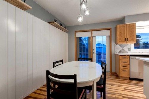 222075 Range Road 264, Rural Wheatland County, AB - Indoor Photo Showing Dining Room