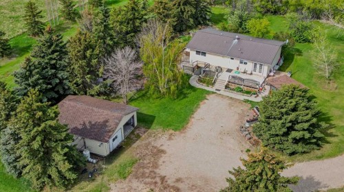 222075 Range Road 264, Rural Wheatland County, AB - Outdoor With Deck Patio Veranda