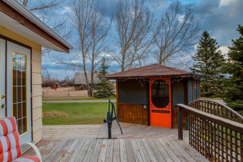 222075 Range Road 264, Rural Wheatland County, AB - Outdoor With Deck Patio Veranda