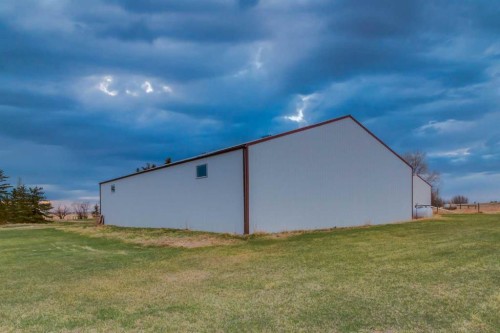 222075 Range Road 264, Rural Wheatland County, AB - Outdoor
