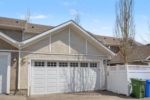 8 Ypres Lane Sw, Calgary, AB - Outdoor With Exterior