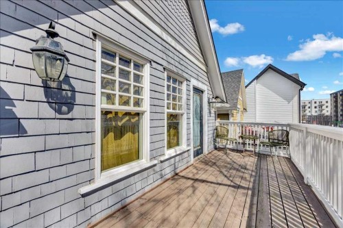 532 19 Avenue Sw, Calgary, AB - Outdoor With Deck Patio Veranda With Exterior