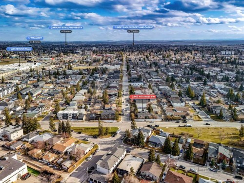 903 40 Street Sw, Calgary, AB - Outdoor With View