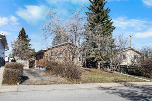 903 40 Street Sw, Calgary, AB - Outdoor