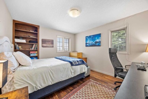 4 Prominence Path Sw, Calgary, AB - Indoor Photo Showing Bedroom