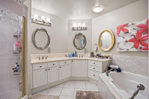 4 Prominence Path Sw, Calgary, AB - Indoor Photo Showing Bathroom