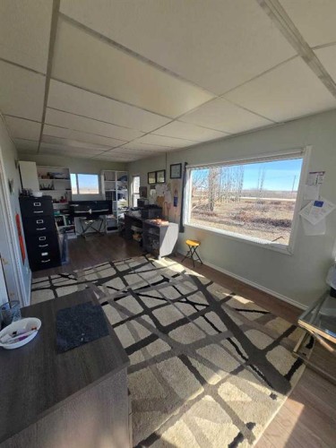 30416 Highway 2 A, Carstairs, AB - Indoor Photo Showing Other Room