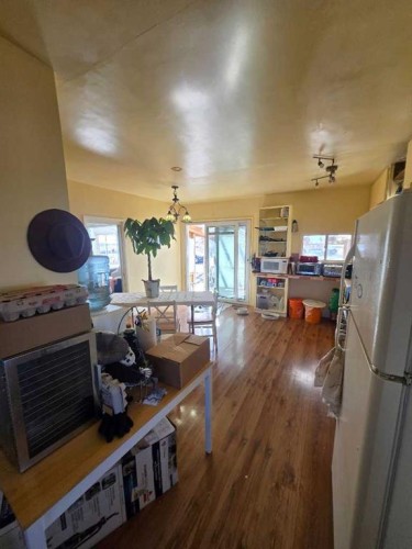 30416 Highway 2 A, Carstairs, AB - Indoor